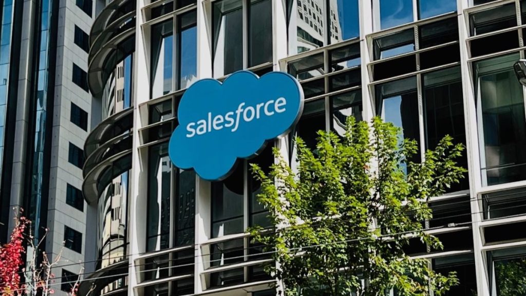 تستحوذ Salesforce على Zoomin، وهي أداة لتنظيم معرفة الشركة تستحوذ Salesforce على Zoomin، وهي أداة لتنظيم معرفة الشركة